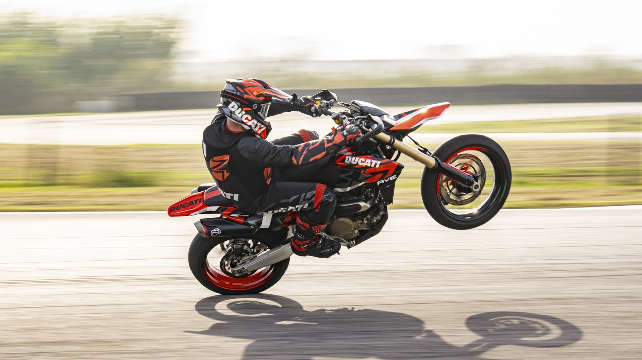 Ducati Hypermotard Mono 4jpg