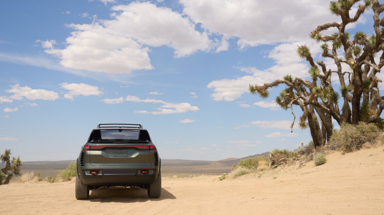 Wagoneers Trailhawk Concept Backjpg