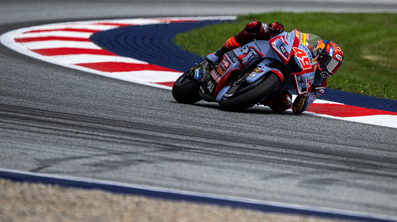From Uncertainty to Factory Status: Di Giannantonio Extends with Ducati