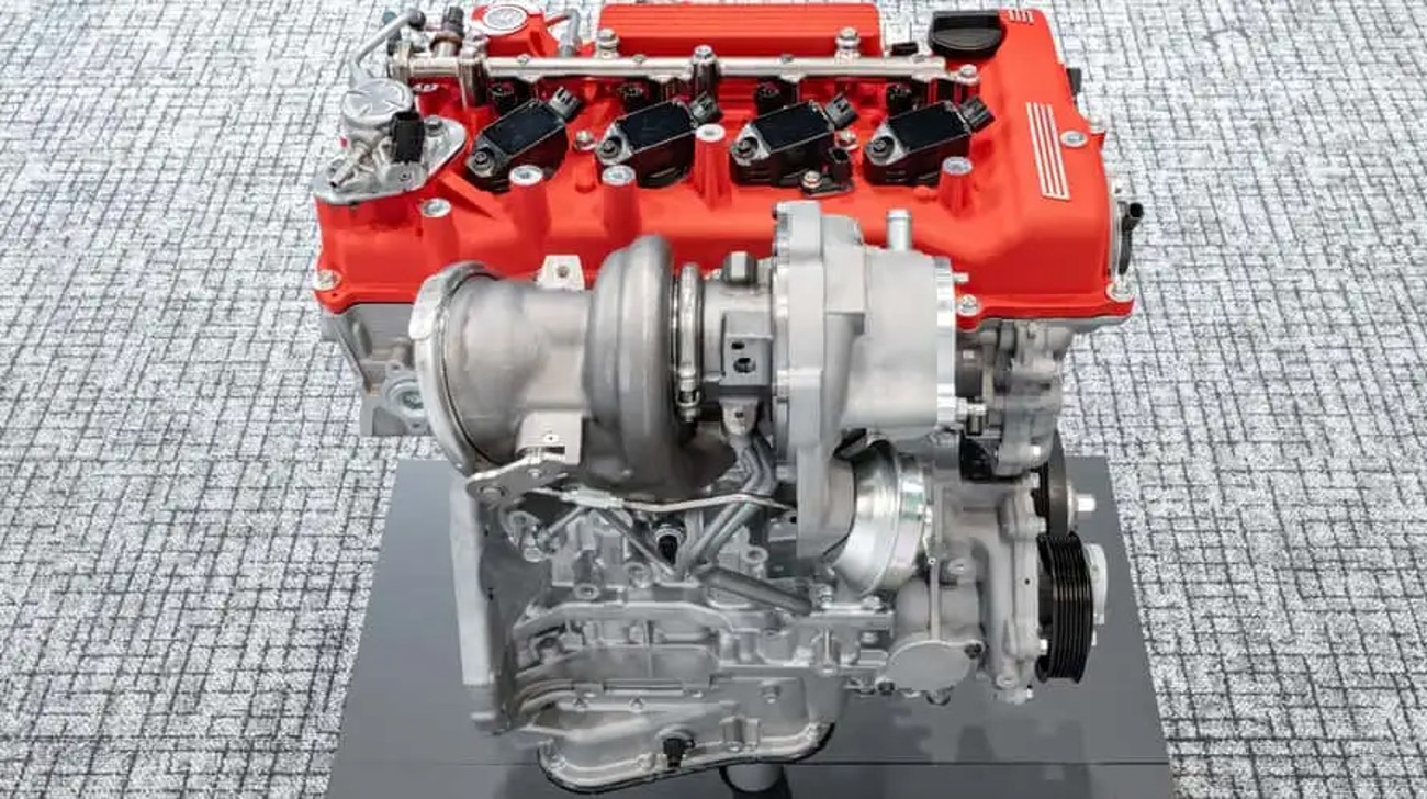 Toyotas New Engines Will Cater To Fuels Like Petrol Hydrogen And Synthetic Fuels How Are They Doing It