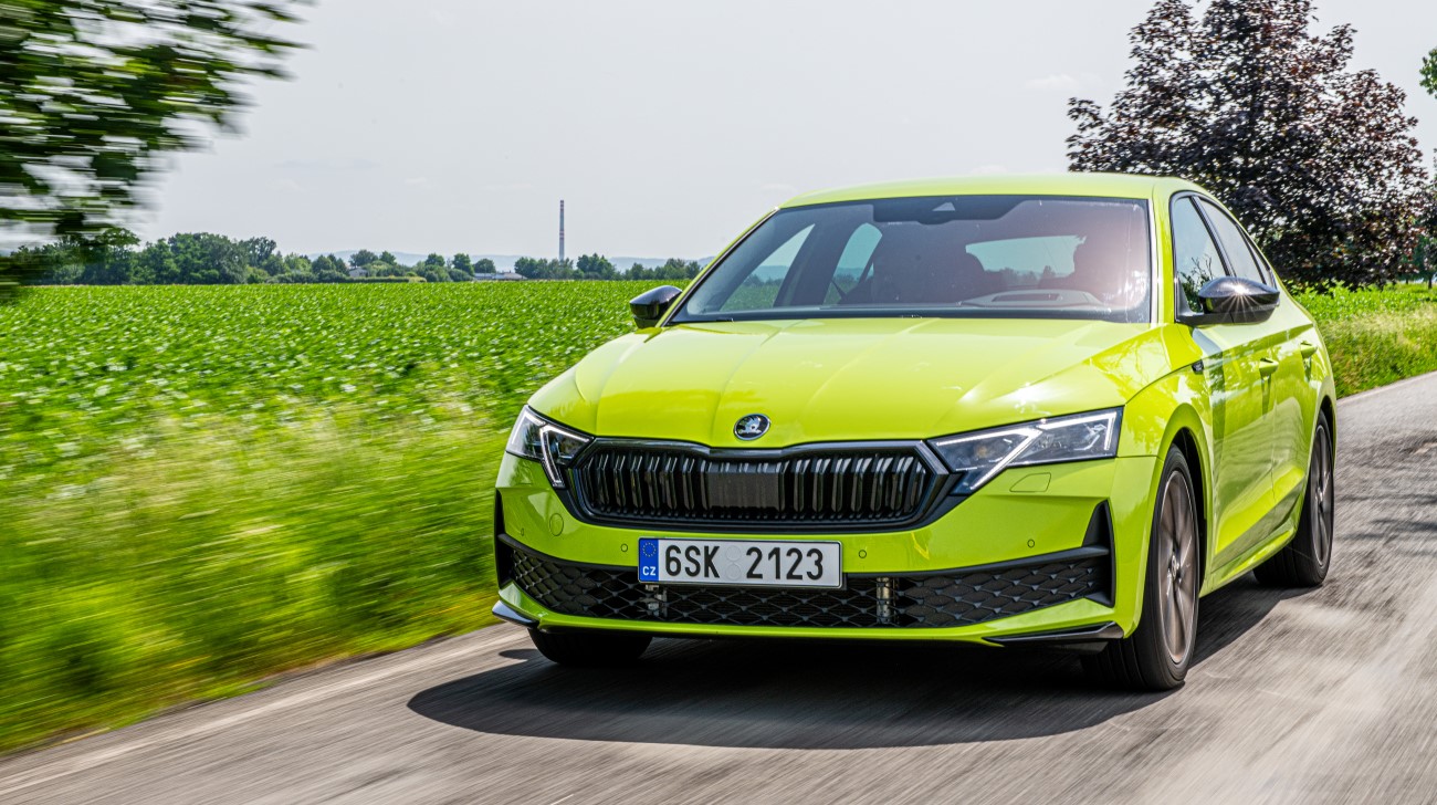 Behind the wheels of the Skoda Octavia Facelift | First Drive Review